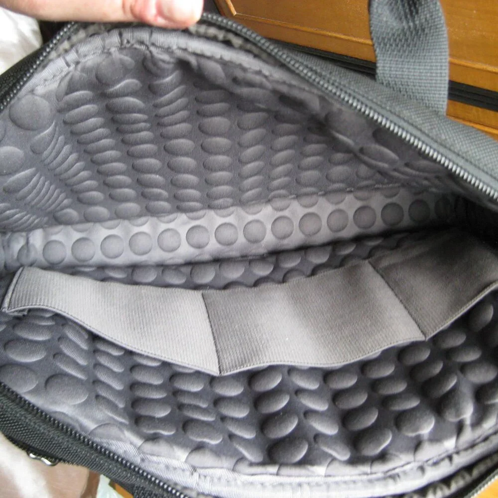 TUMI Alpha Slim Laptop Tablet Briefcase Shoulder Bag Case